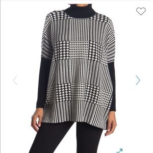 JOSEPH A
Houndstooth Turtleneck Poncho M